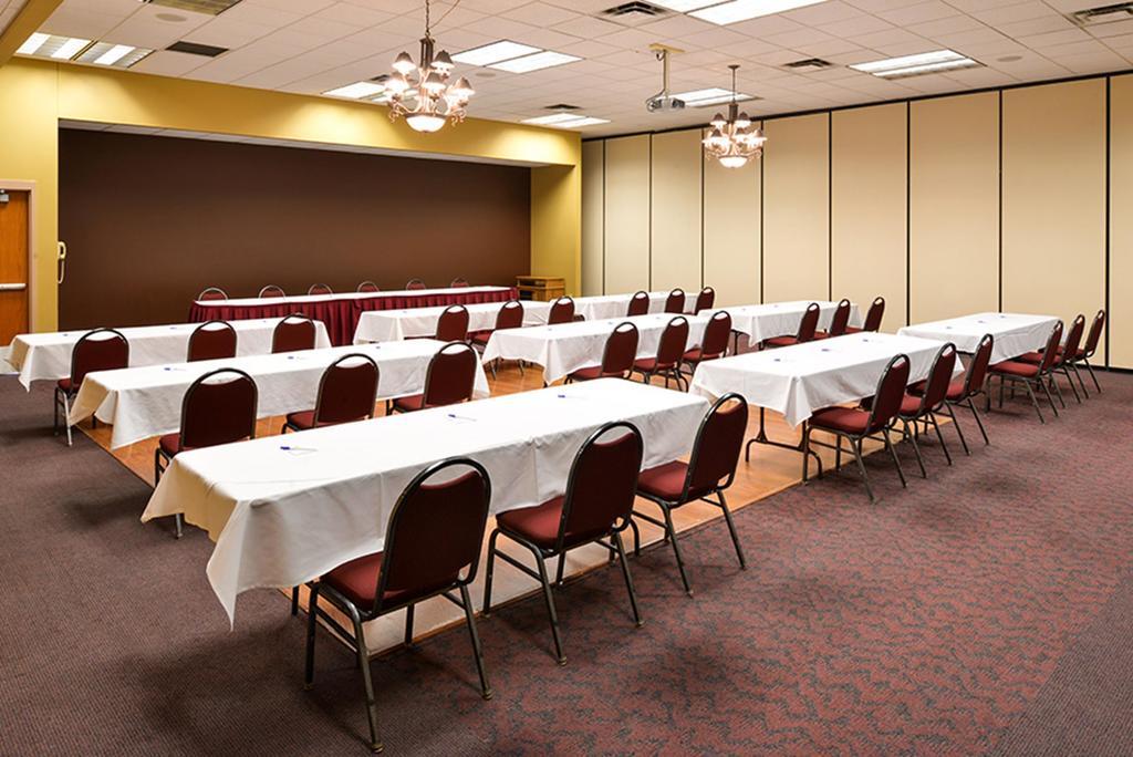 Americas Best Value Inn - Campus View Eau Claire Extérieur photo