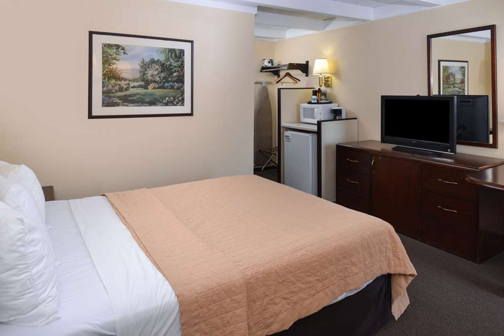 Americas Best Value Inn - Campus View Eau Claire Chambre photo