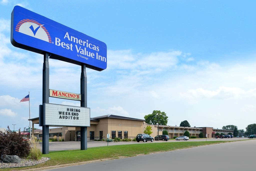 Americas Best Value Inn - Campus View Eau Claire Extérieur photo