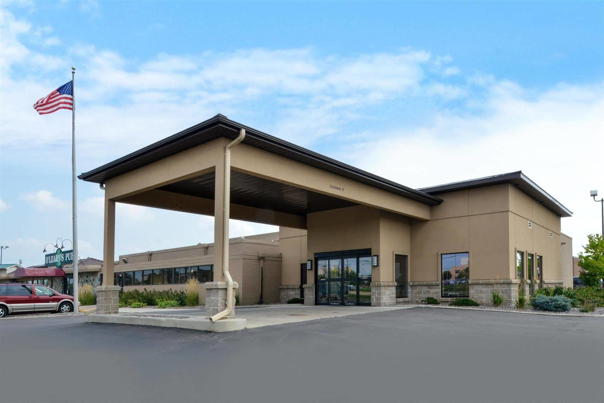Americas Best Value Inn - Campus View Eau Claire Extérieur photo