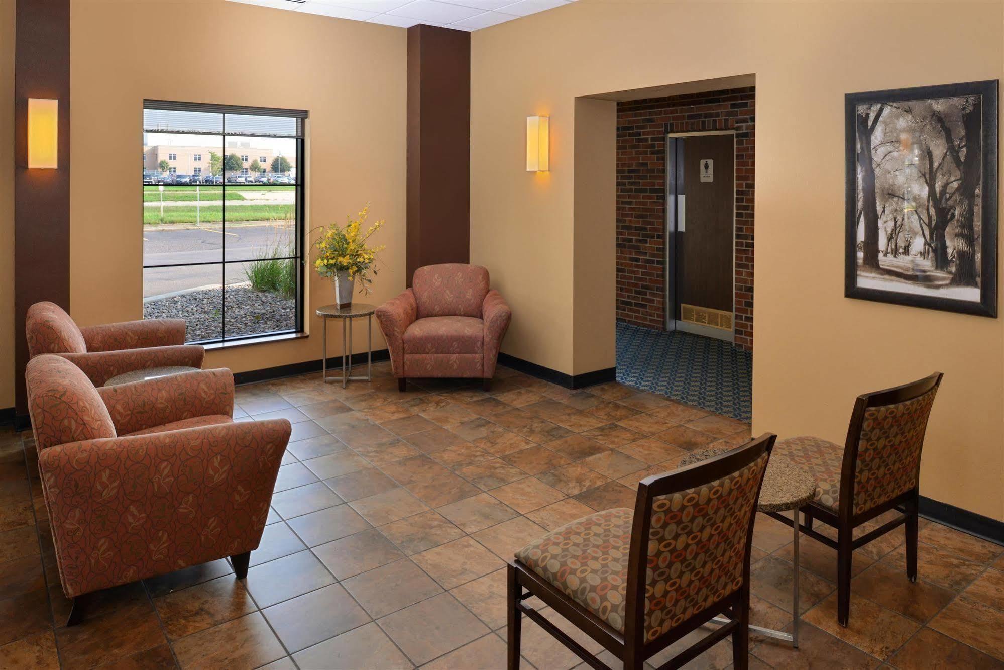 Americas Best Value Inn - Campus View Eau Claire Extérieur photo