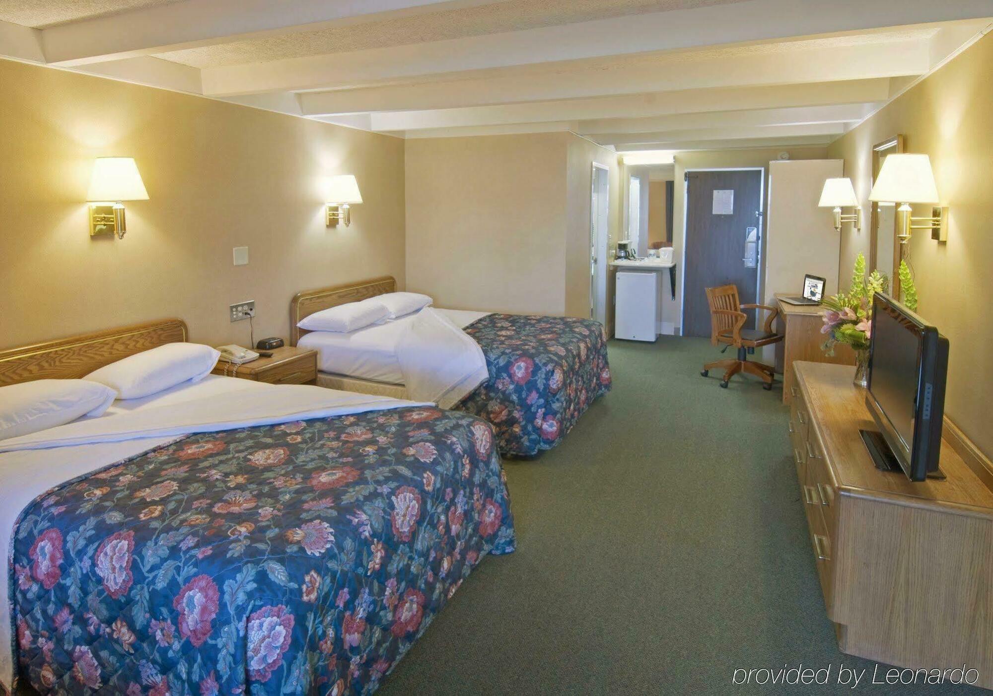 Americas Best Value Inn - Campus View Eau Claire Chambre photo